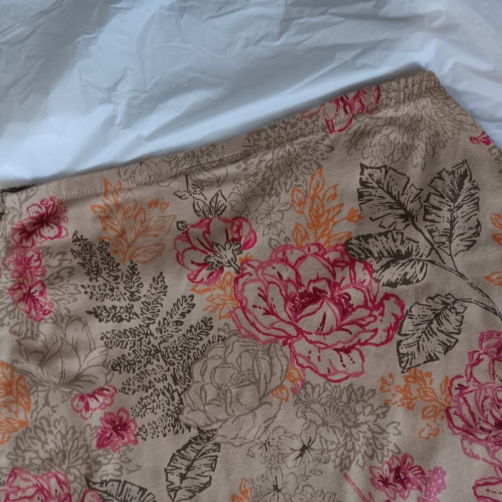 NEW! LIZ CLAIBORNE FLORAL SKIRT, 100%, XL - Picture 4 of 5